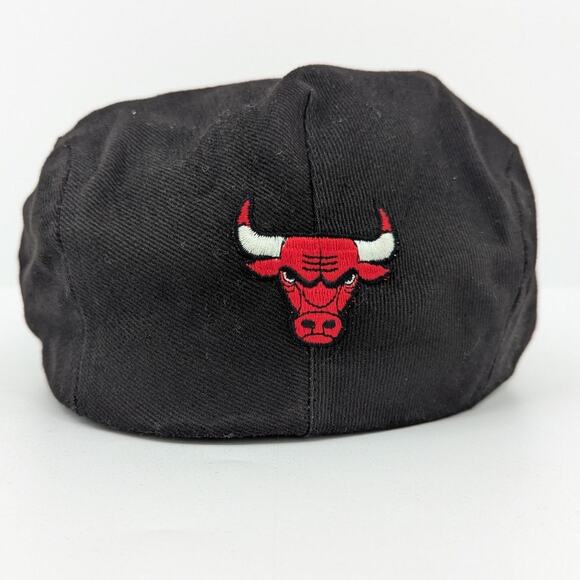 VTG Starter Chicago Bulls 1997 NBA Champion Newsboy Hat Size 7-7 1/8 USA Made - Picture 2 of 7
